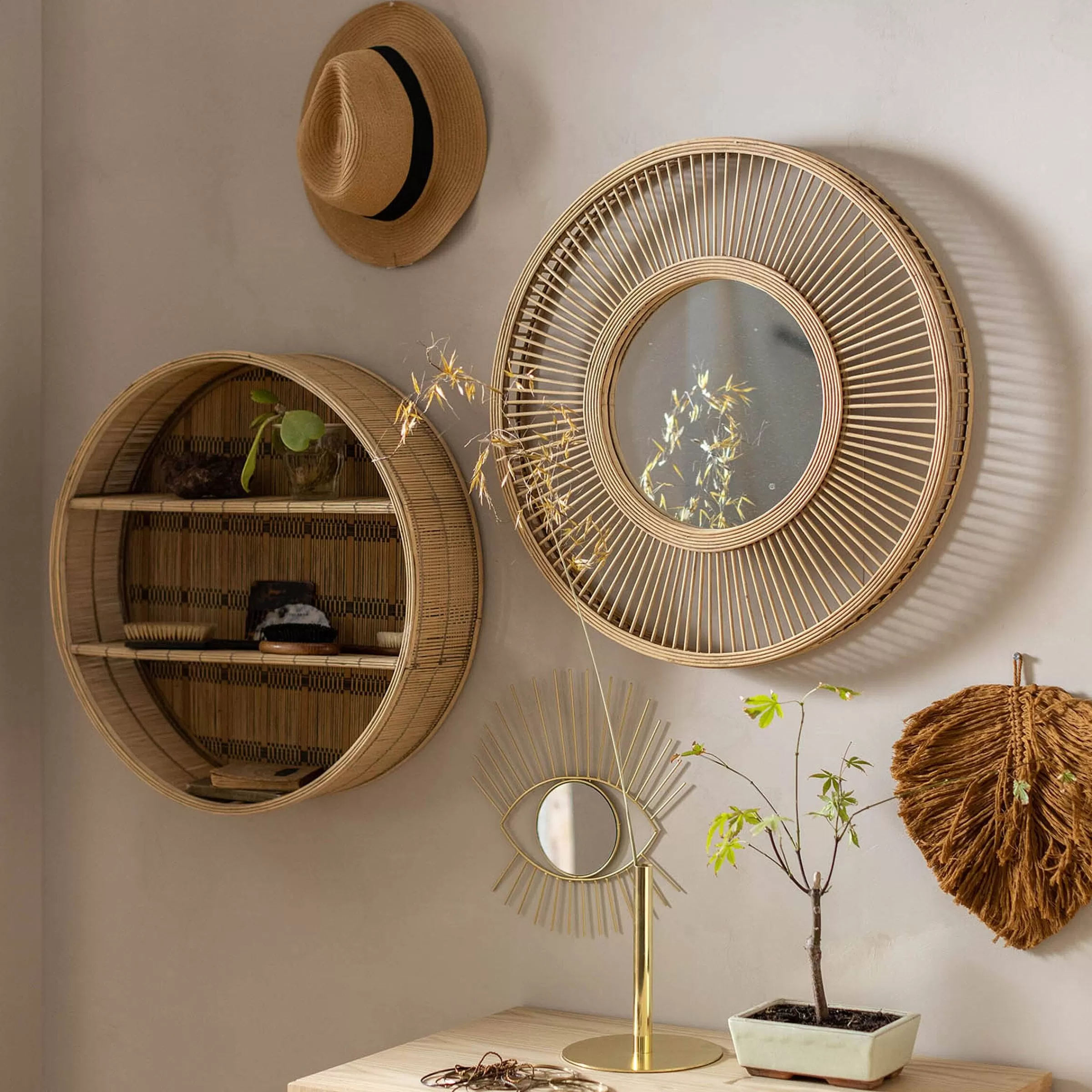 il_de_miroir_mural_3.webp Depot Il De Miroir Mural Clearance